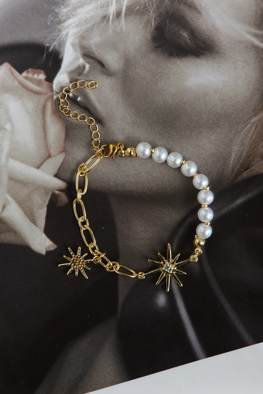 Náramek s hvězdami na obloze z pozlaceného 18K zlata