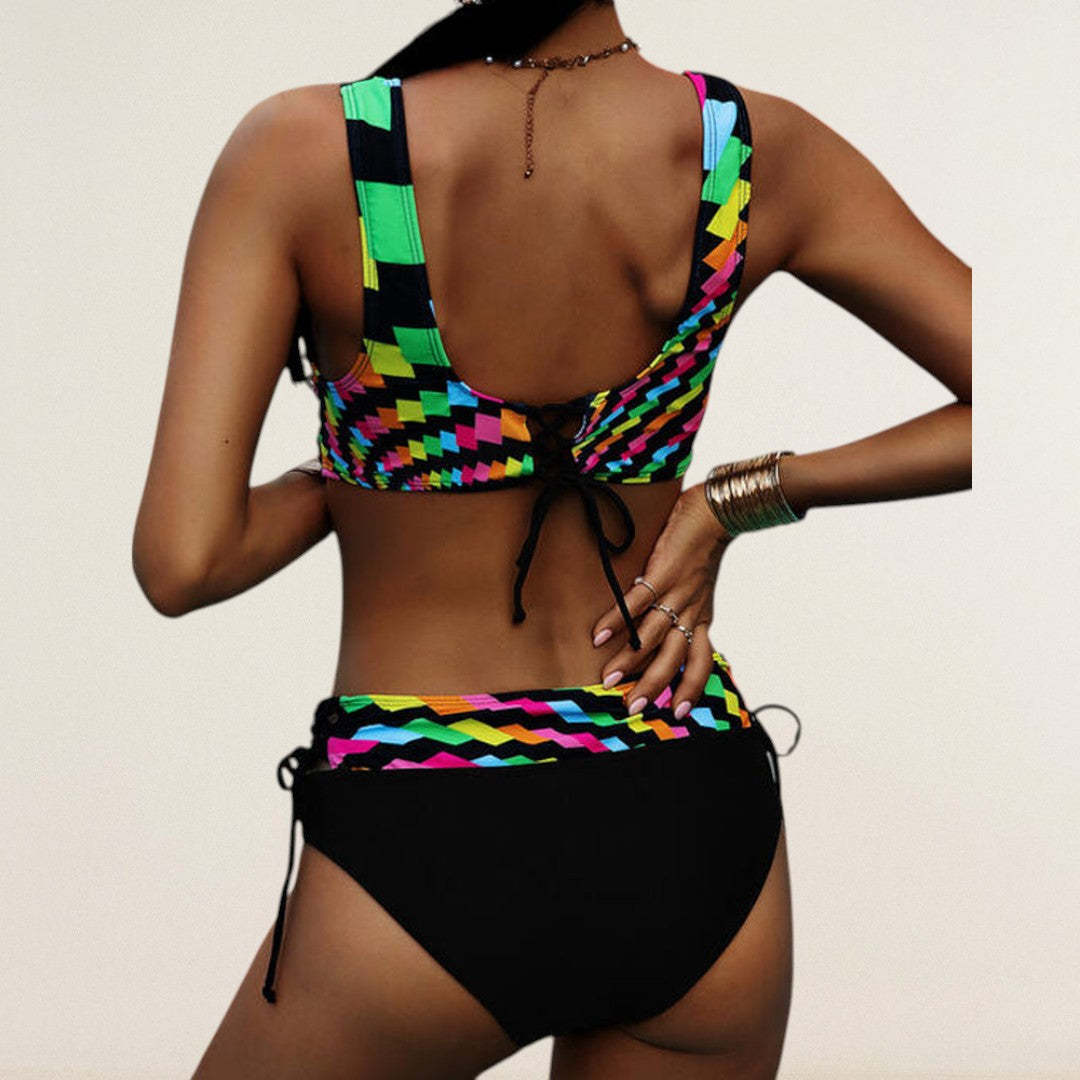 Karolína – pohodlné plavky s moderním střihem