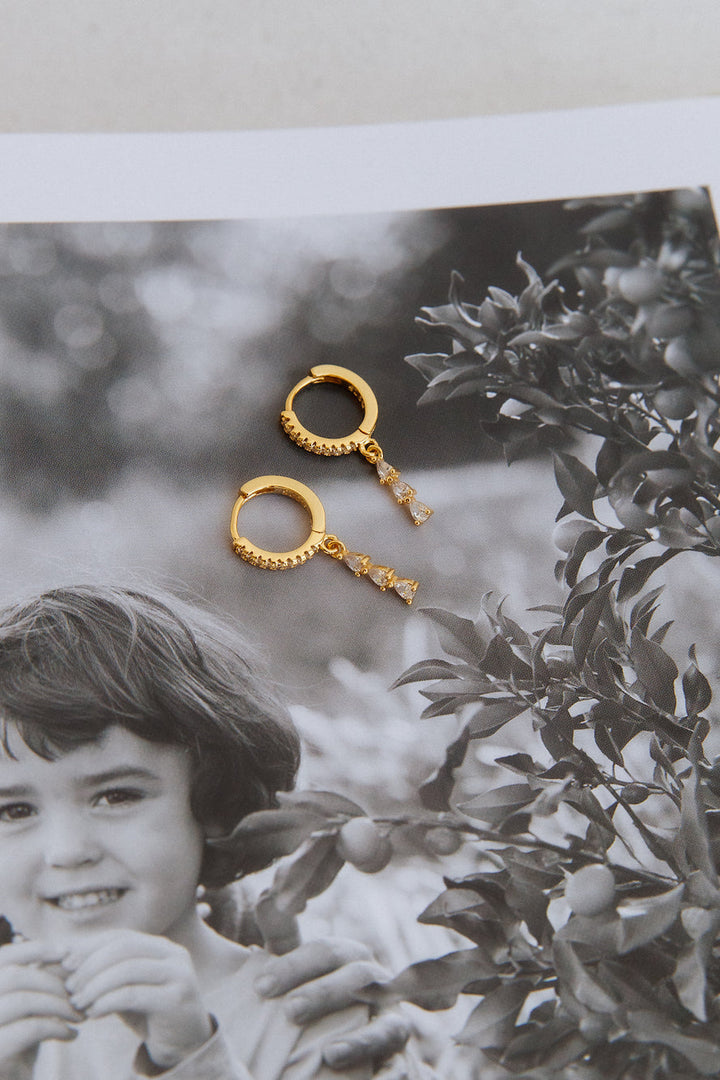 Náušnice Fall Into Me z pozlaceného 18K zlata