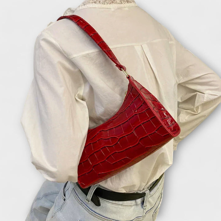 Eline. Lesklá Kožená Taška