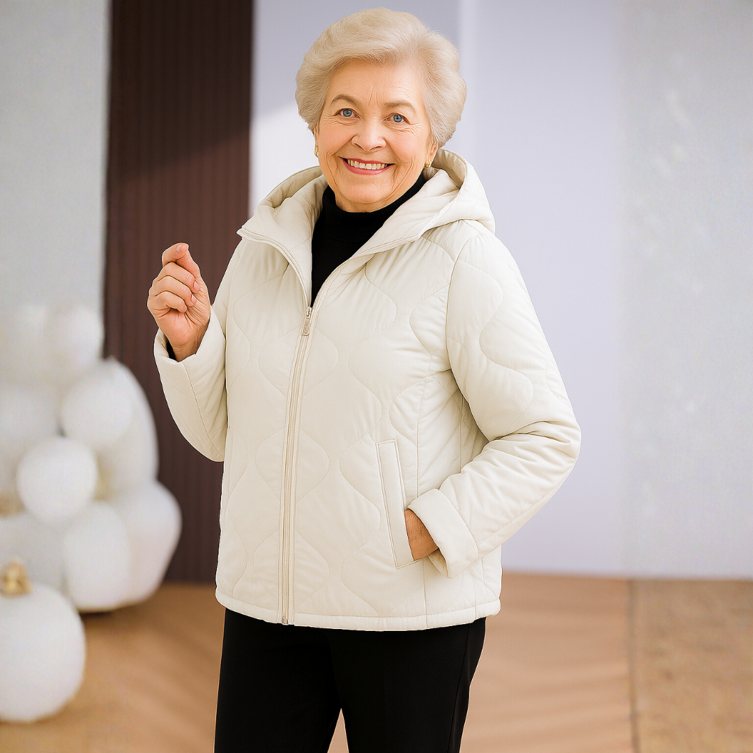 Fashionable cotton jacket with large pockets and diamond pattern