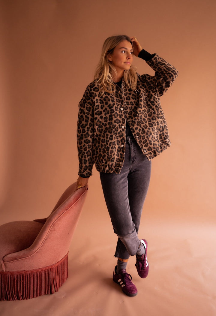 Leona - Trendy vesta s leopardím vzorem